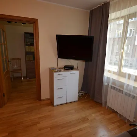 Apartment Kentmanni 7 *